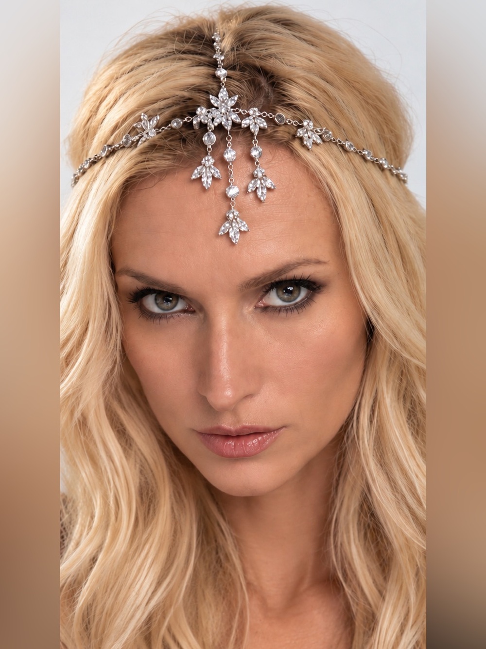 Henri Bendel Silve Swarovski Crystal Embellished Hair Accessory NWT